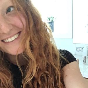 Meet your Posher, Cici